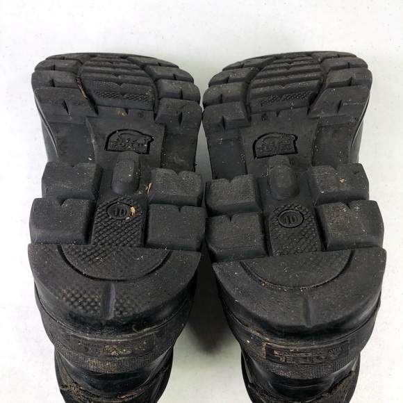 Sorel Insulated Waterproof Boots - Picture 10 of 10